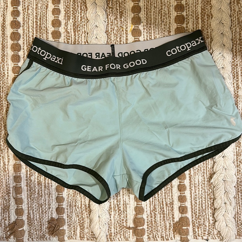 Cotopaxi Womens shorts